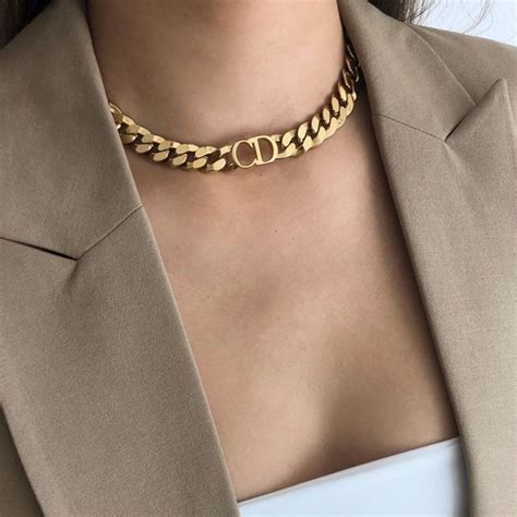 dior choker